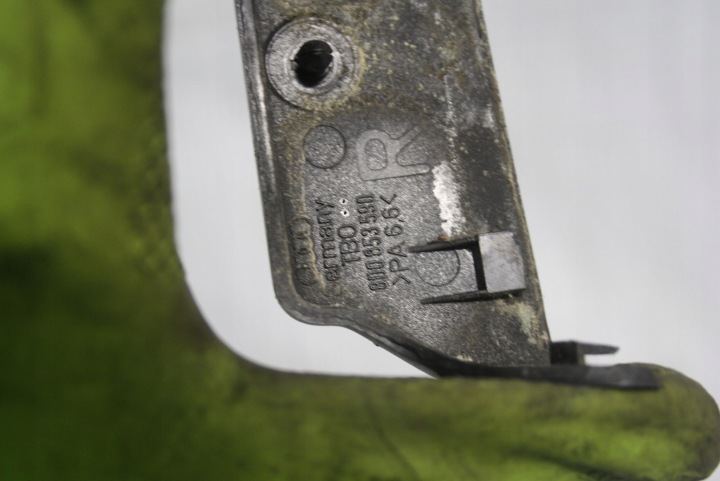 фото №9, Audi a4 b5 защита молдинг стойка 8d0853589