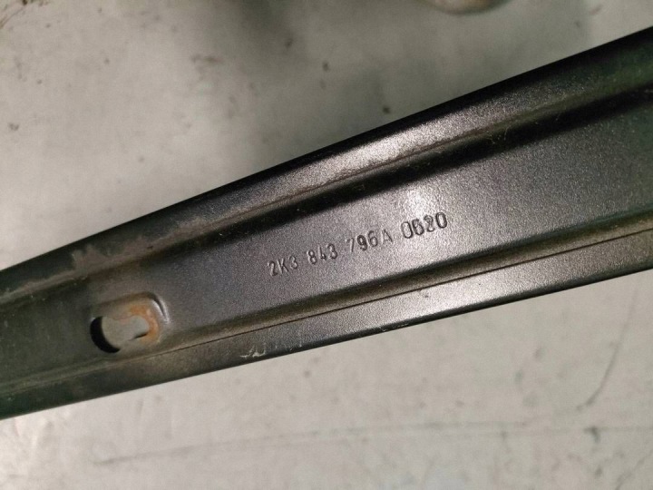 фото №6, Vw caddy maxi маскировочная накладка дверь сдвижных правое зад 2k3843796a lc9y