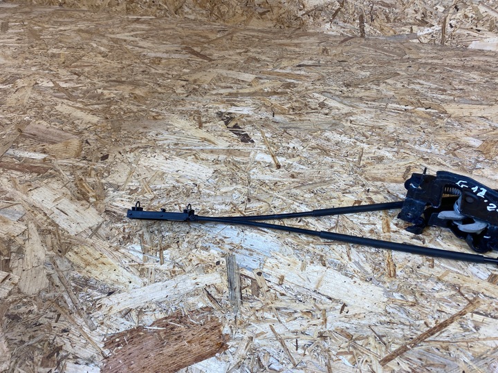 фото №11, Замок засов зажим капота bmw g11 g12 g30 g31