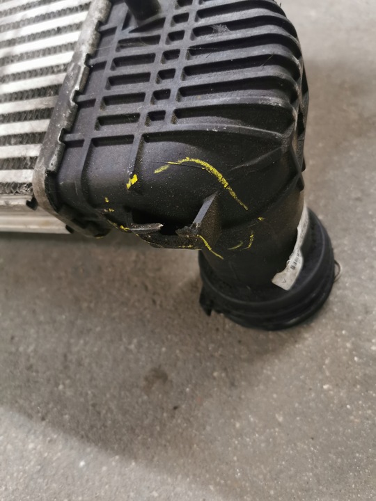 фото №4, Радиаторов интеркулер vw golf 5 v 1k0