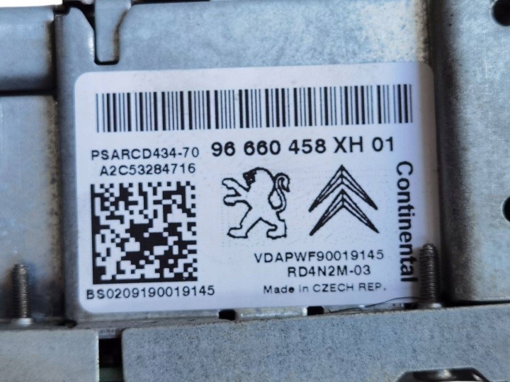 фото №9, Автомагнитола (радиоприемник, магнитола в машину) peugeot 308 t7 2009 96660458xh