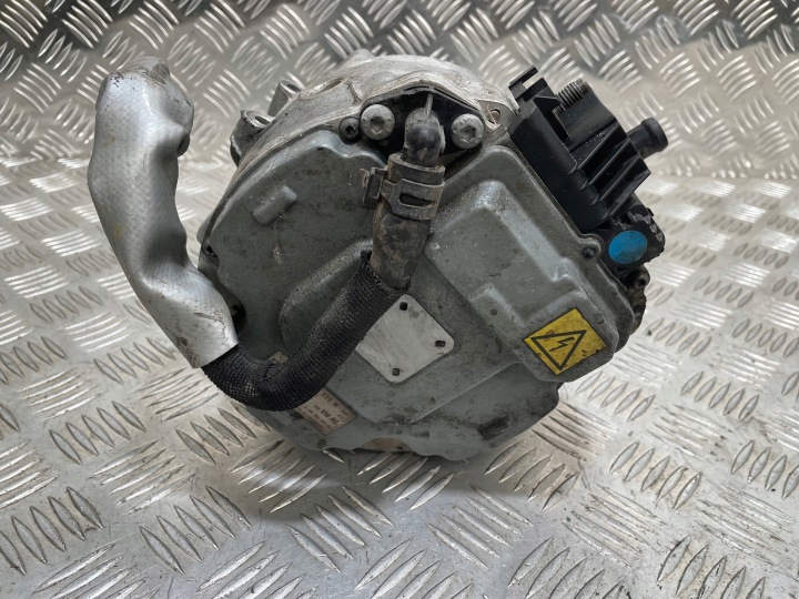 фото №5, Генератор audi a4 a5 a6 c8 q5 sq5 3.0 tdi 349km dew 4n0903028m