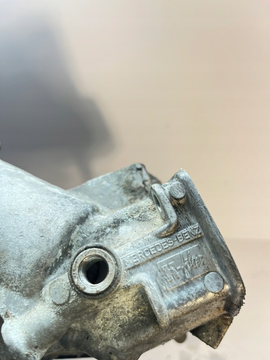 фото №10, Корпус фильтра радиатор масла mercedes w124 m104 e280 e320 320e 1041845202