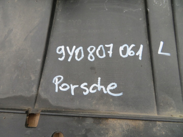 фото №15, Накладка бампера перед porsche cayenne 9y0807061l turbo гибрид