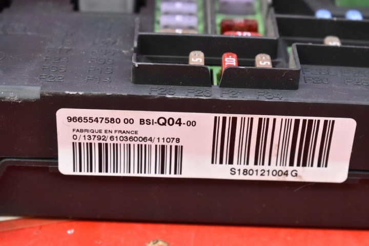 фото №8, Блок предохранителей bsi 9665547580 peugeot 508 i 1.6 e-hdi 112 km 10-14