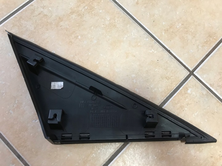 фото №6, Ford oem номер bm51-a16e053 focus mk3 заглушка крыльев