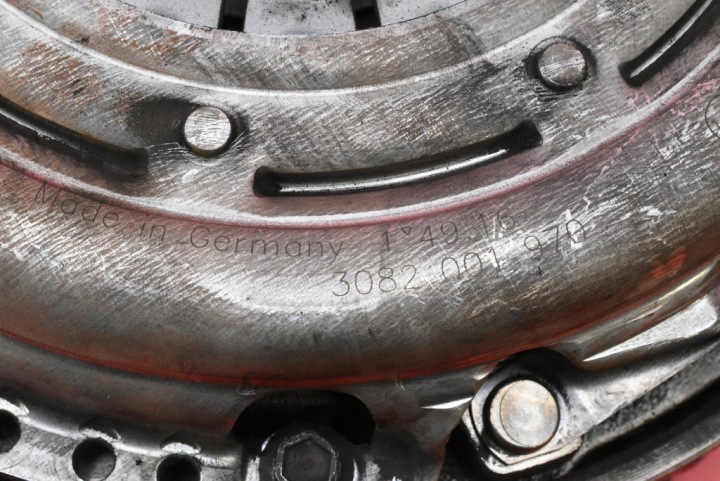 фото №5, Зчеплення двомасовий двомасовий маховик 3082001970 volvo s40 v40 2 ii 1.6 d2 115 km