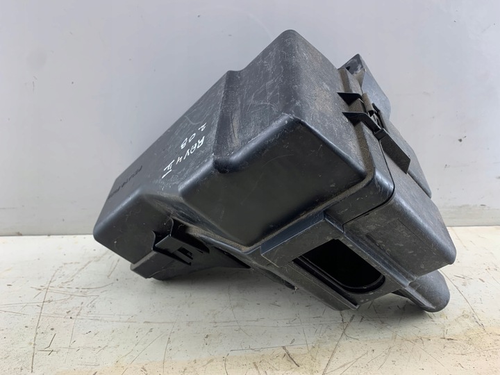 фото №1, Toyota rav4 ii 2.0 vvti коробка запобіжників