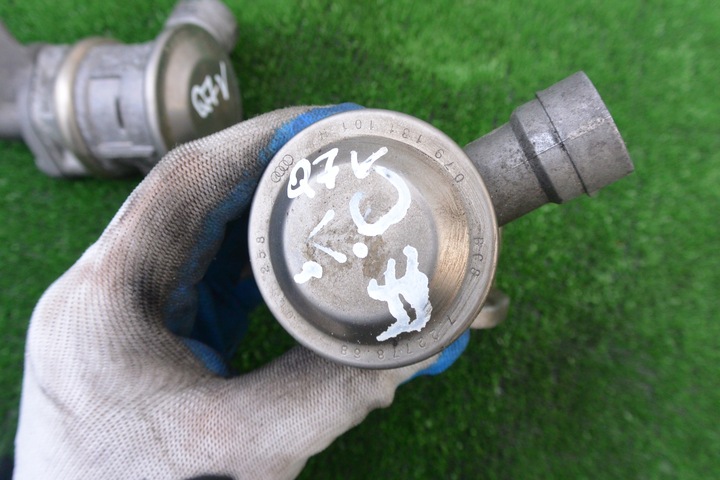 фото №9, Zawóer egr kpl audi q7 4l a6 a8 vw touareg 7l