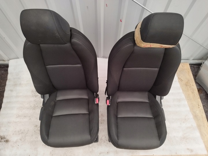 фото №4, Mazda cx-30 19- сидіння диван