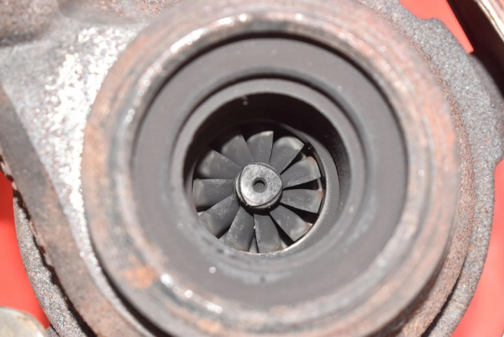 фото №9, Турбонагнетатель турбина 04l253016h skoda octavia 3 iii 1.6 tdi 105 km 13-17