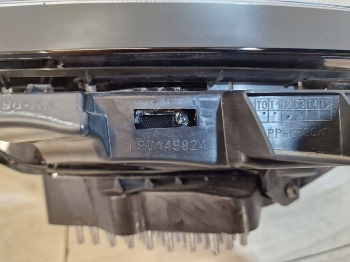 фото №7, Range rover evoque ii l551 18- лампа полный led matrix high правая eu