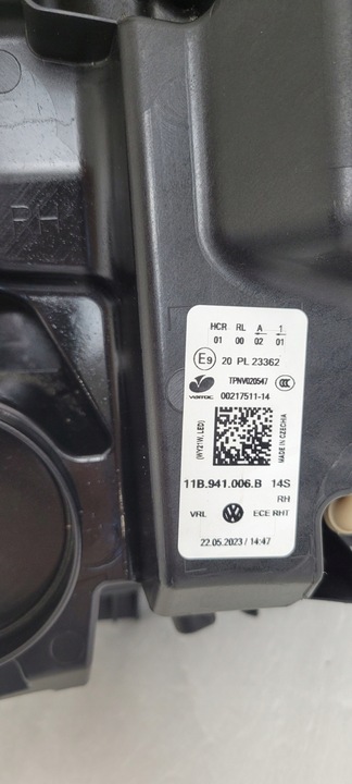 фото №11, Лампа правая перед передняя vw id.4 id4 2020- 11b941006b