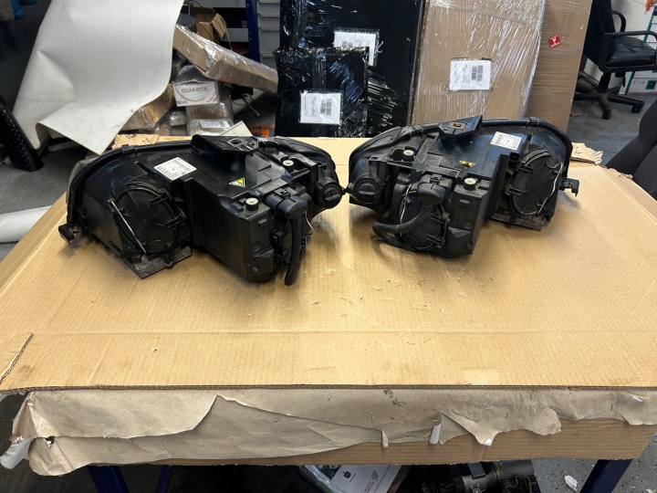 фото №10, Audi a3 8p лампи перед ксенон комплект європа