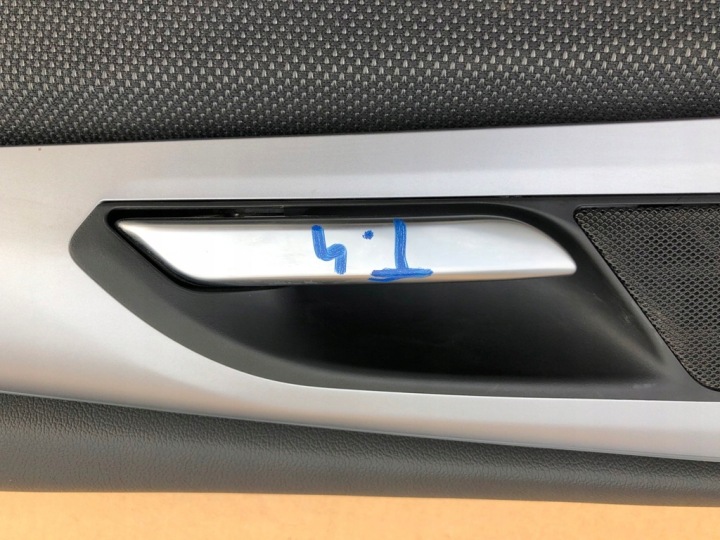 фото №11, Карта корпус карта дверь чёрные правое зад bmw x3 g01 фоновый динамик
