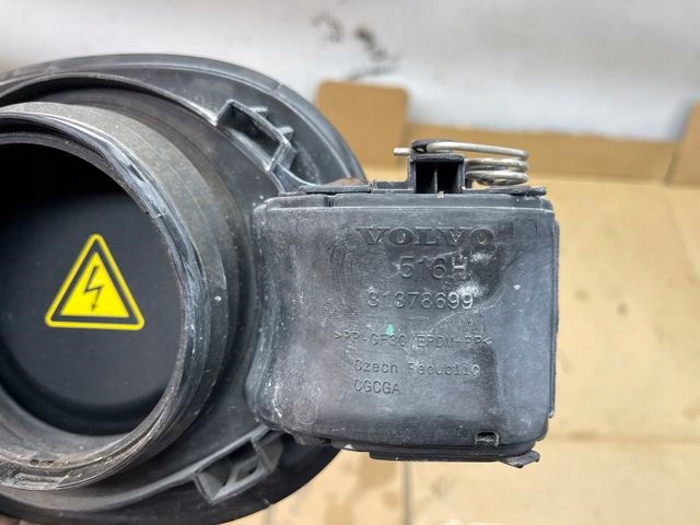 фото №5, Volvo s90 t8 довгий кришка розетка заряджання 707 31378699