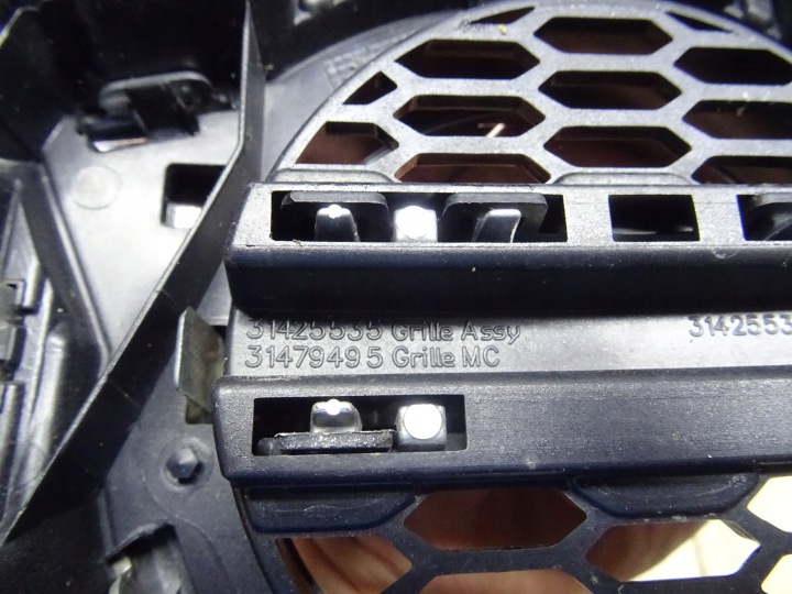 фото №13, Volvo xc60 ii решітка решітка радіатора 31425535 ok llu xc 60