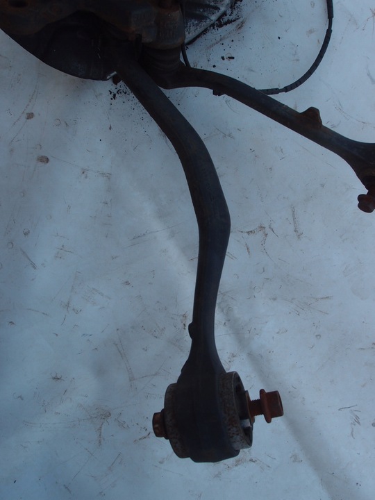 фото №8, Поворотный кулак ступица диск правые перед bmw x3 e83