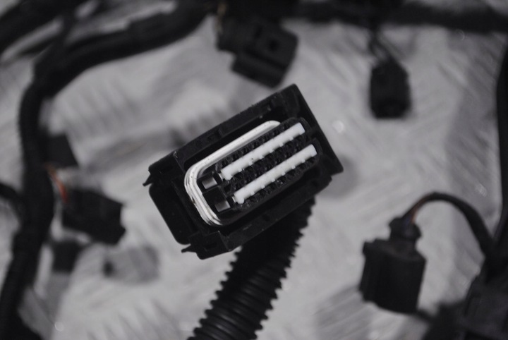 фото №5, Установка джгут двигуна 03d971595ct skoda fabia ii hb 1.2 htp