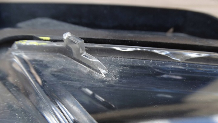 фото №6, Лампа правий перед 8u0941006 audi q3 i ксенон