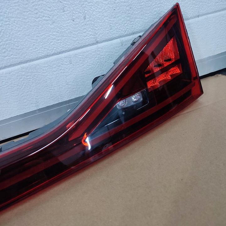 фото №7, Накладка крышки лампа led зад cupra formentor