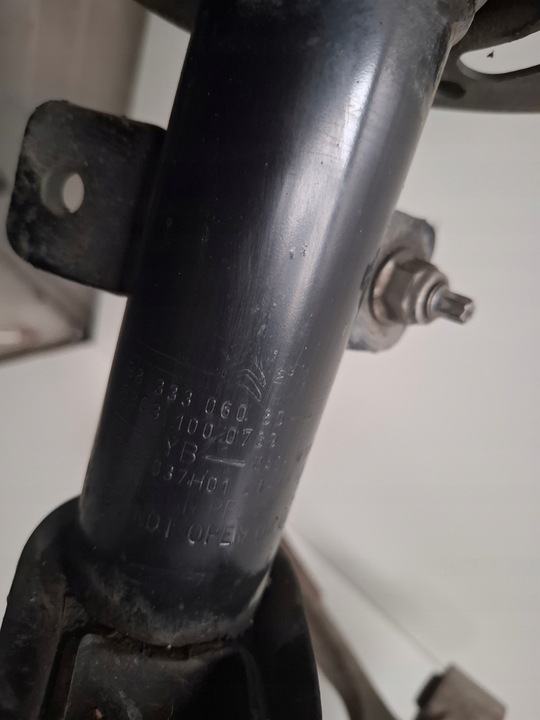 фото №3, Поворотна опора передня права амортизатор важіль berlingo partner proace city