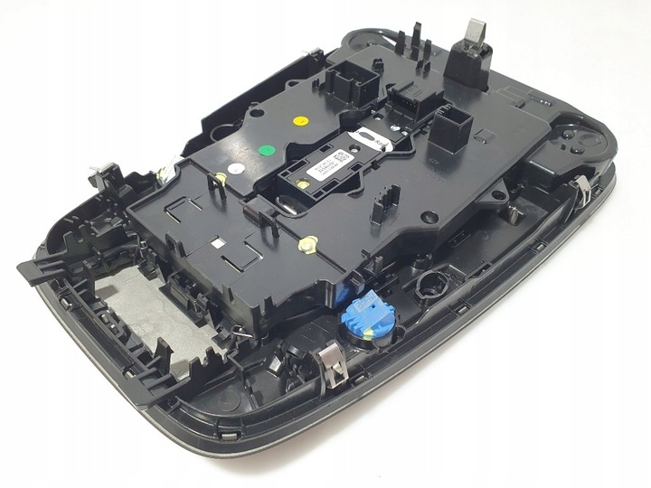 фото №10, A4 b9 s-line лампа освещение кабины люк комплект 8w0947135at