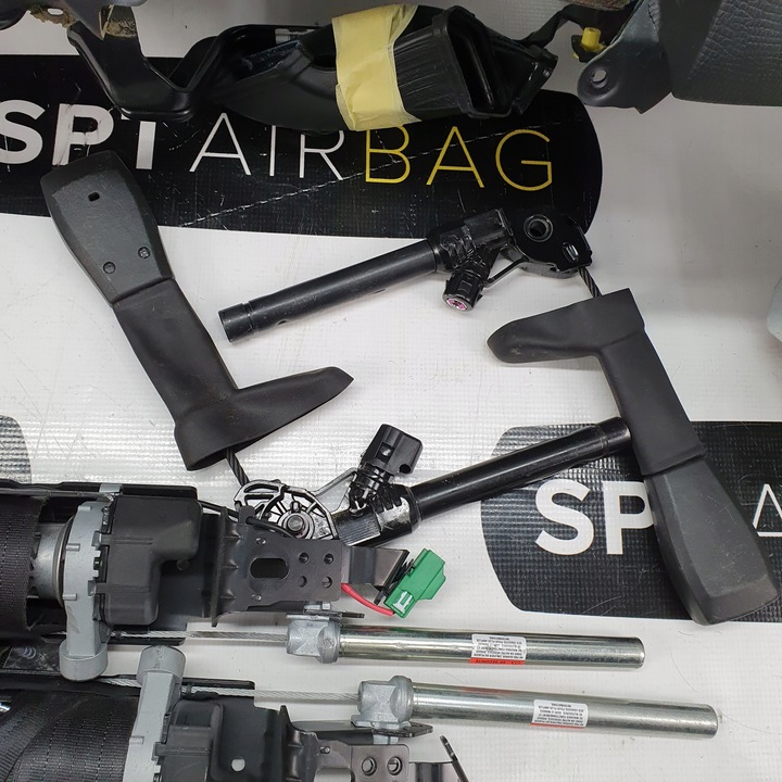 фото №8, Xc60 панель консоль подушки ремни подушка безопасности