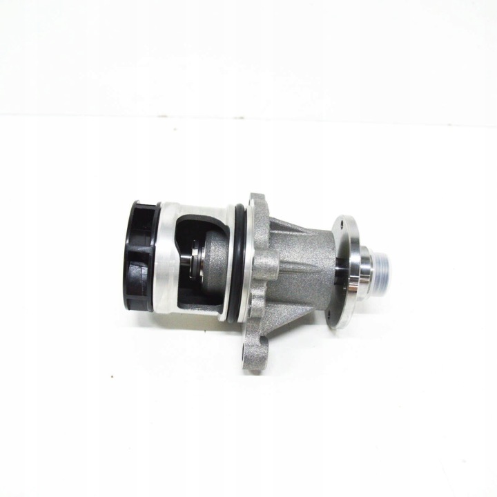 фото №9, Водяна помпа  двигуна bmw 3 e30 318 to 100 kw бензин 11510393338