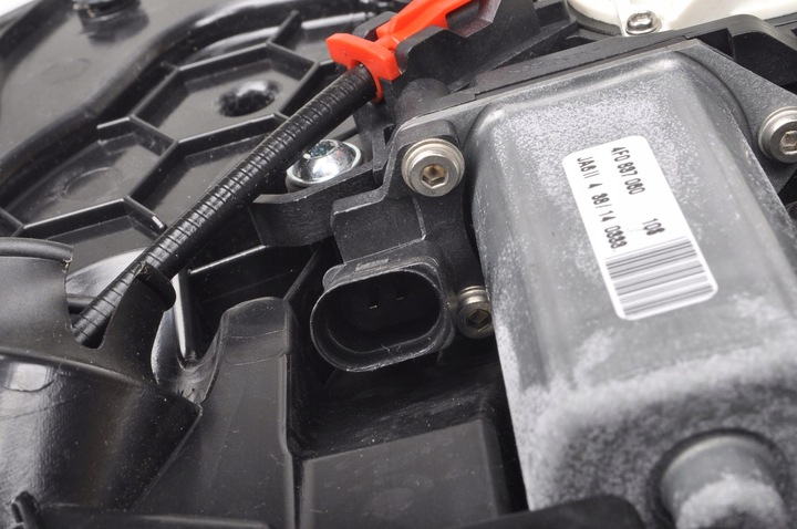 фото №4, Audi a8 d4 замок двері праві перед переднє доводчик