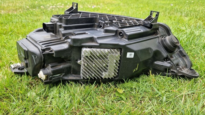 фото №8, Лампа права повний led audi q5 80a 80a941034h usa комплектна