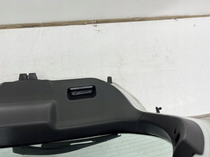 фото №11, Ford fiesta mk7 рестайлинг 13-17 задняя крышка багажника зад комплектная hc