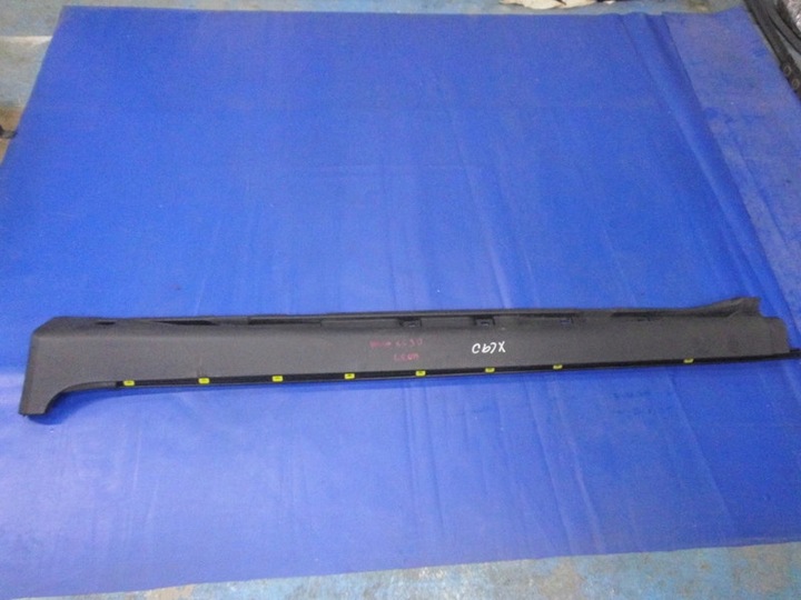 фото №1, Volvo оригінальний номер 30653722 планка накладка порогова