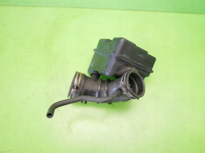 фото №7, Труба трубка  воздуха mazda 626 iv ge 1.8 92-97