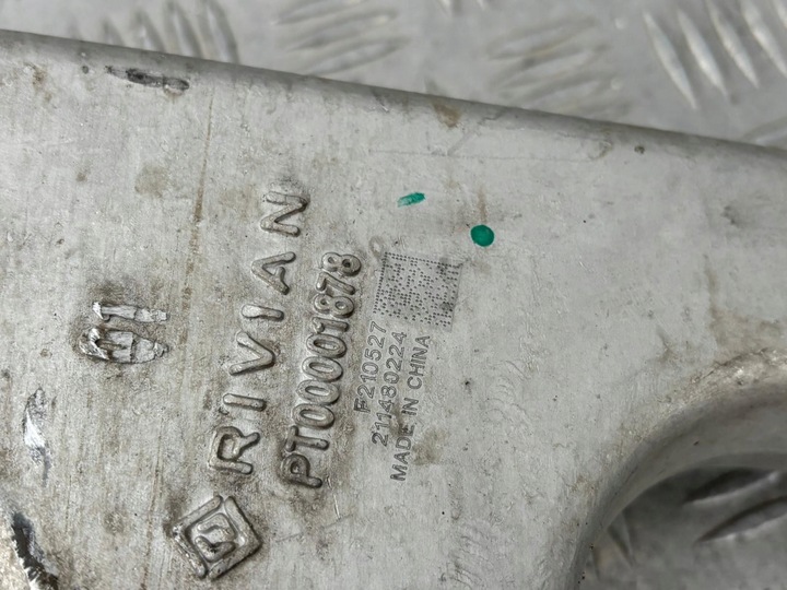 фото №4, Rivian r1t r1s важіль перед лівий праві pt00001878 pt00001884