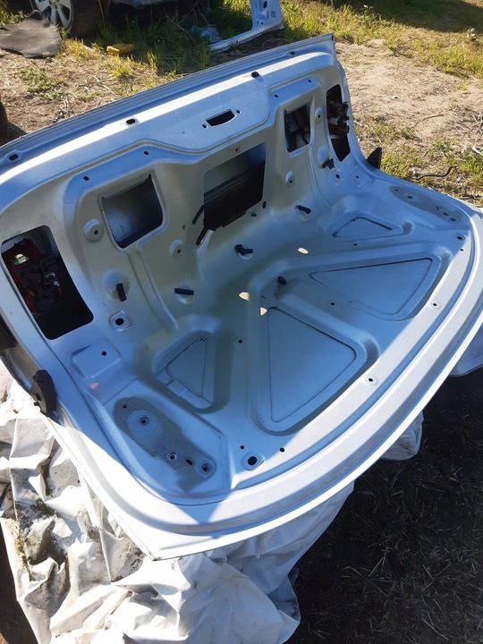 фото №11, Крышка багажника citroen c5 iii sedan