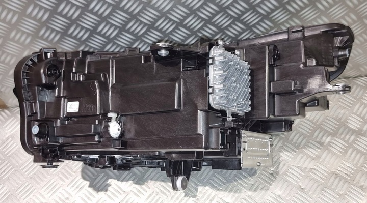 фото №10, Bmw x1 u11 лампа правый перед правая передняя полный led европа новая 5a5bd48 23