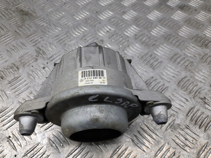 фото №5, Mercedes-benz cls c218 a2122403817 правая кронштейны
