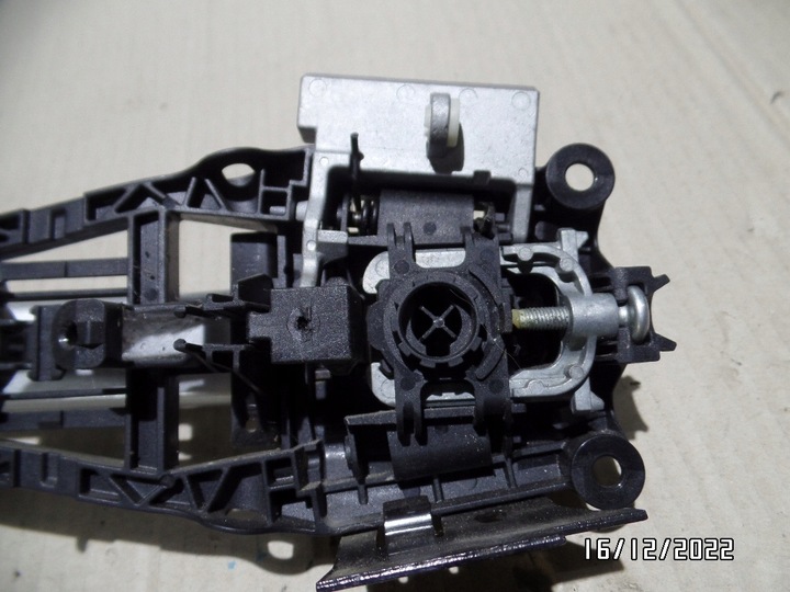 фото №16, Ручка дверь правая opel astra iv j 14096401 rh