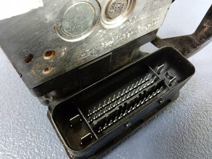 фото №4, Volvo s60 ii v60 2.0 t5 насос abs 31423348