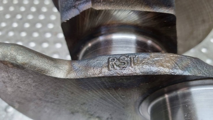 фото №10, Вал коленчатый номинал 06ep 06e101p audi a4 b7 a6 c6 a8 d3 3.2 fsi auk