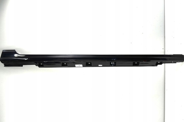 фото №1, Vw passat b8 fl r-line поріг зовнішній чорні lc9x 3g0853856ap