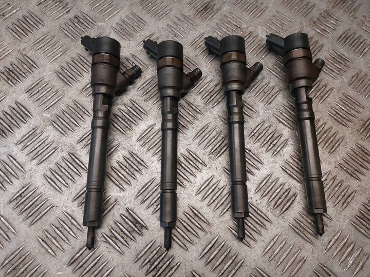 фото №1, Форсунка инжектор комплект hyundai tucson i 2.0 crdi 33800-27900