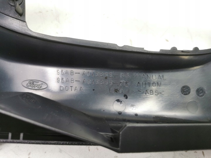 фото №11, Консоль средняя ford escort 1995-2001 oem номер 95ab-a045b55-bbynch 1014021