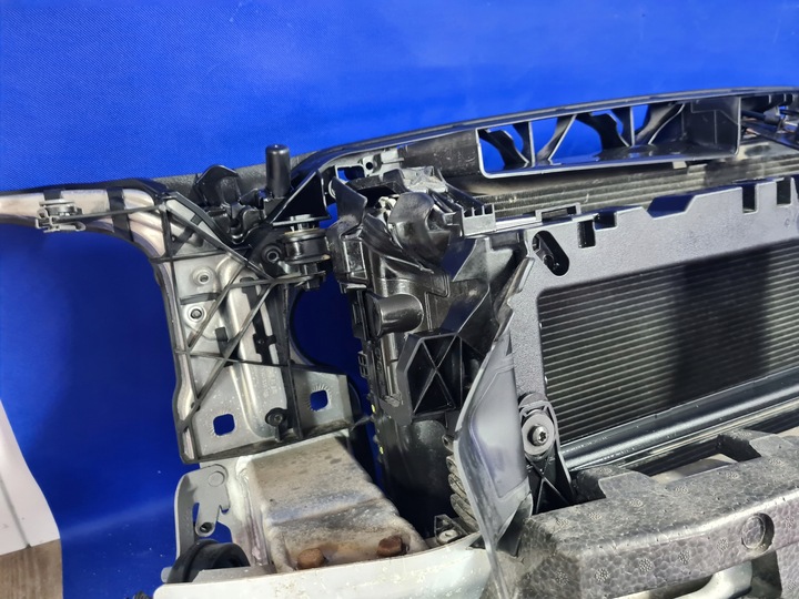 фото №11, Audi a4 b9 2.0 tfsi комплектний pas переднє балка радіатор підсилювач 43km!