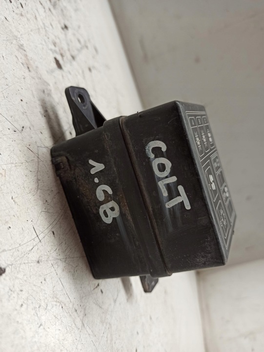 фото №4, Mitsubishi colt 1.6b коробка предохранителей pr02600000 pr026-00000