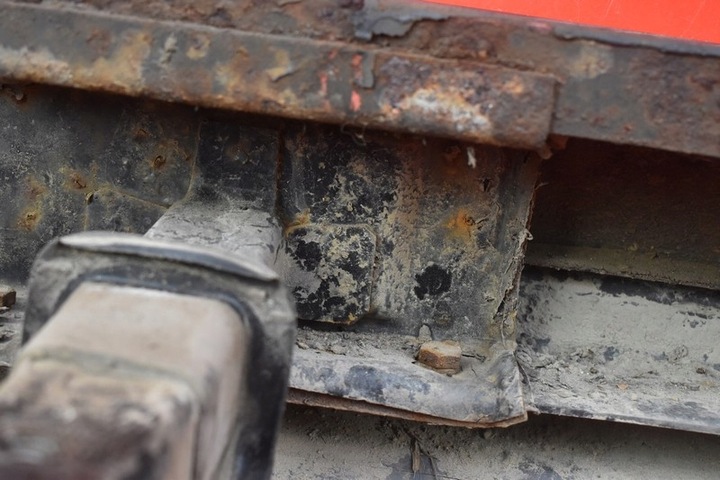 фото №11, Бампер зад задній чорний polonez caro atu sedan 97-02