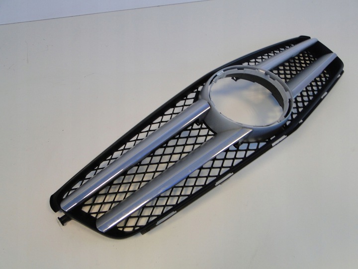 фото №2, Mercedes c класс 204 c204 решётка радиатора решётка бампера купе a2048802083 рестайлинг