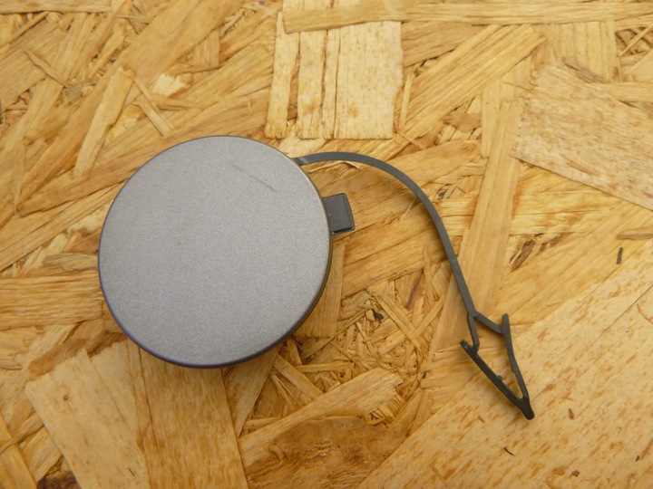 фото №1, Golf sportsvan заглушка фаркоп hak бампер зад 510807441a