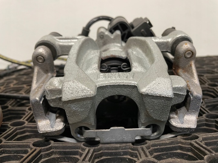 фото №13, Mini f54 затискачі диски гальма 307x24